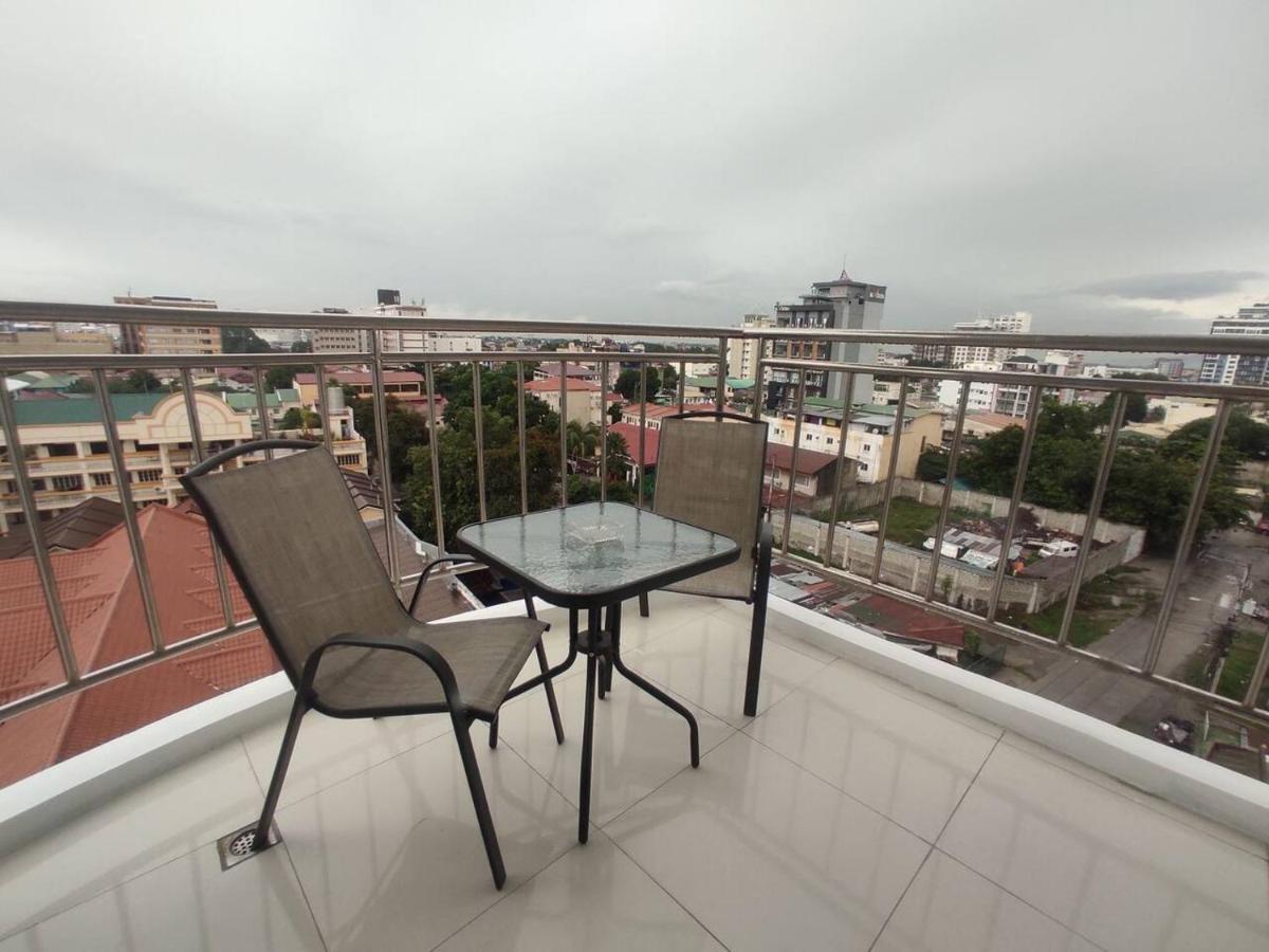 2Br Condo At Kandi Tower 2 安吉利斯 外观 照片